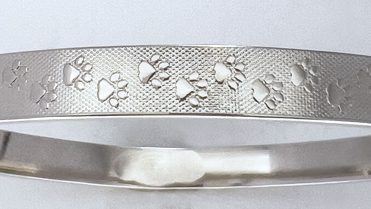 Paws Silver Bangle