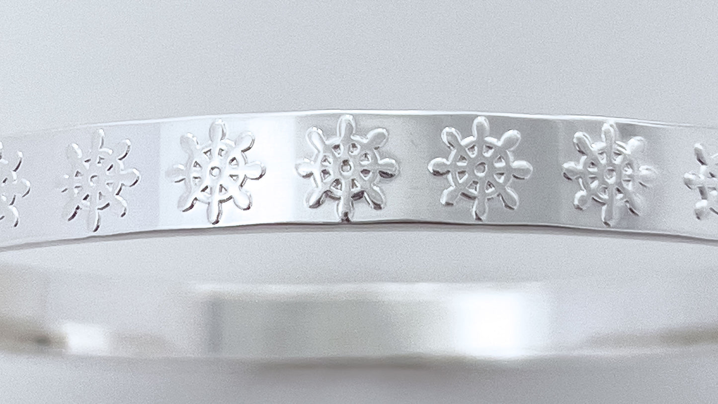 Ships Wheel Silver Bangle