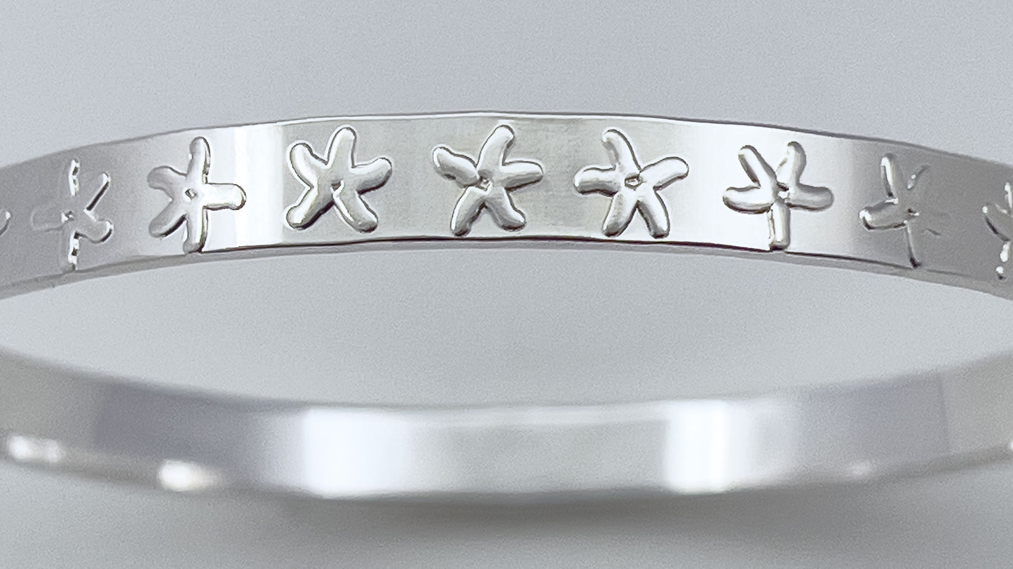 Starfish Silver Bangle