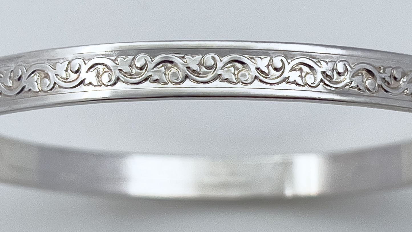 Ivy Silver Bangle