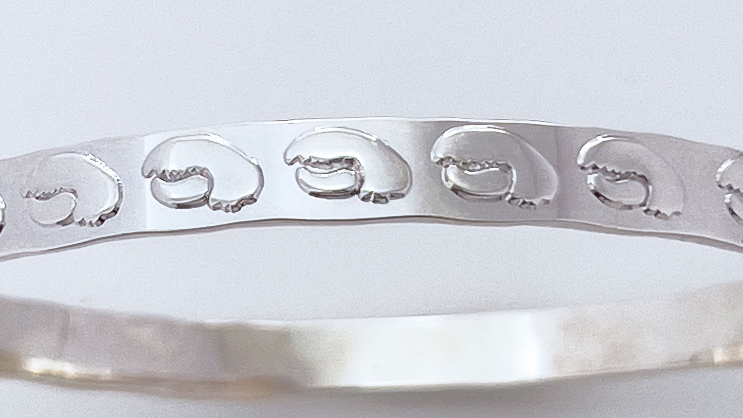 Lobster Claw Silver Bangle