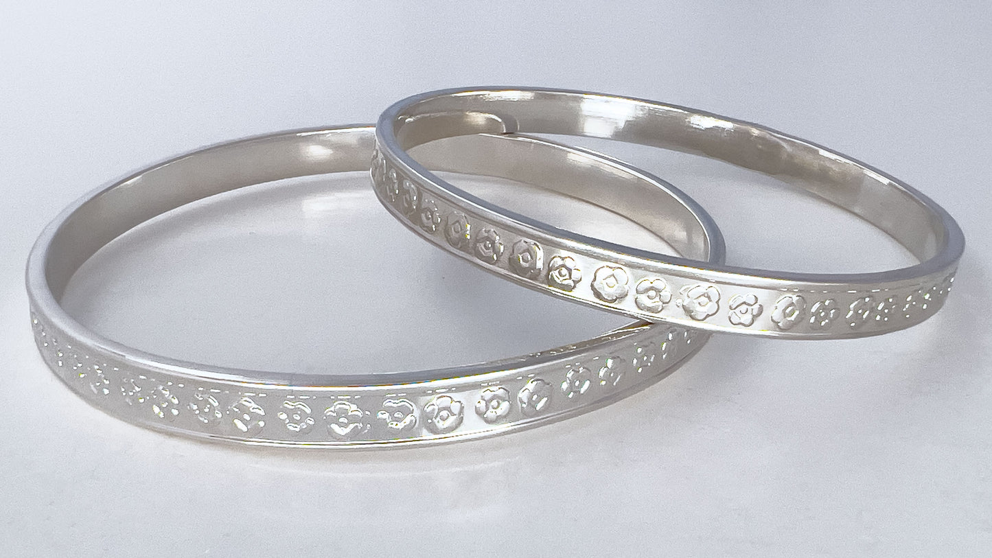 Pansies Silver Bangle