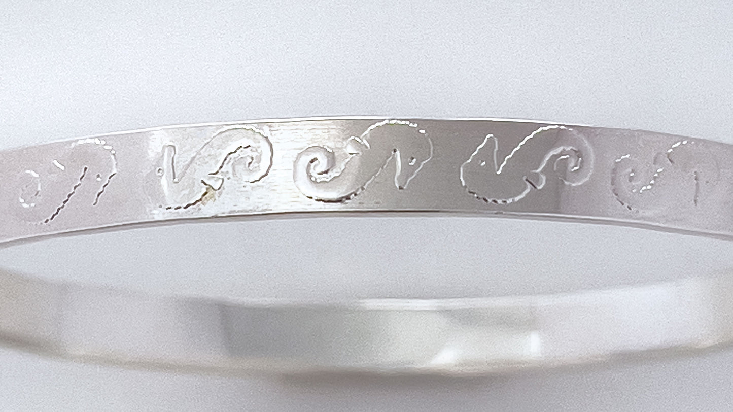 Seahorse Silver Bangle