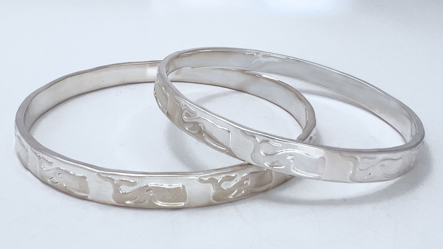 Whale Silver Bangle