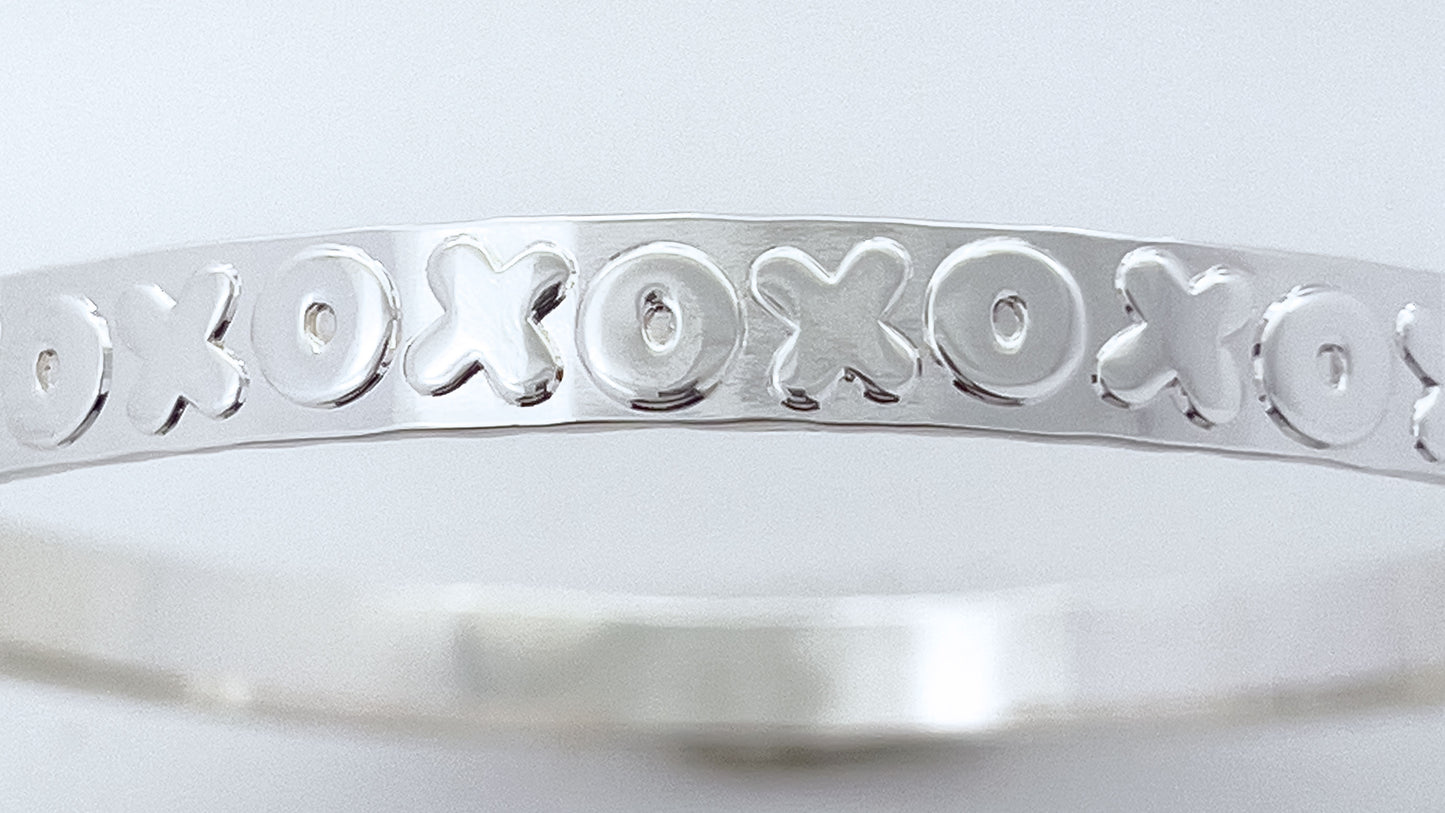 XO's Bangle