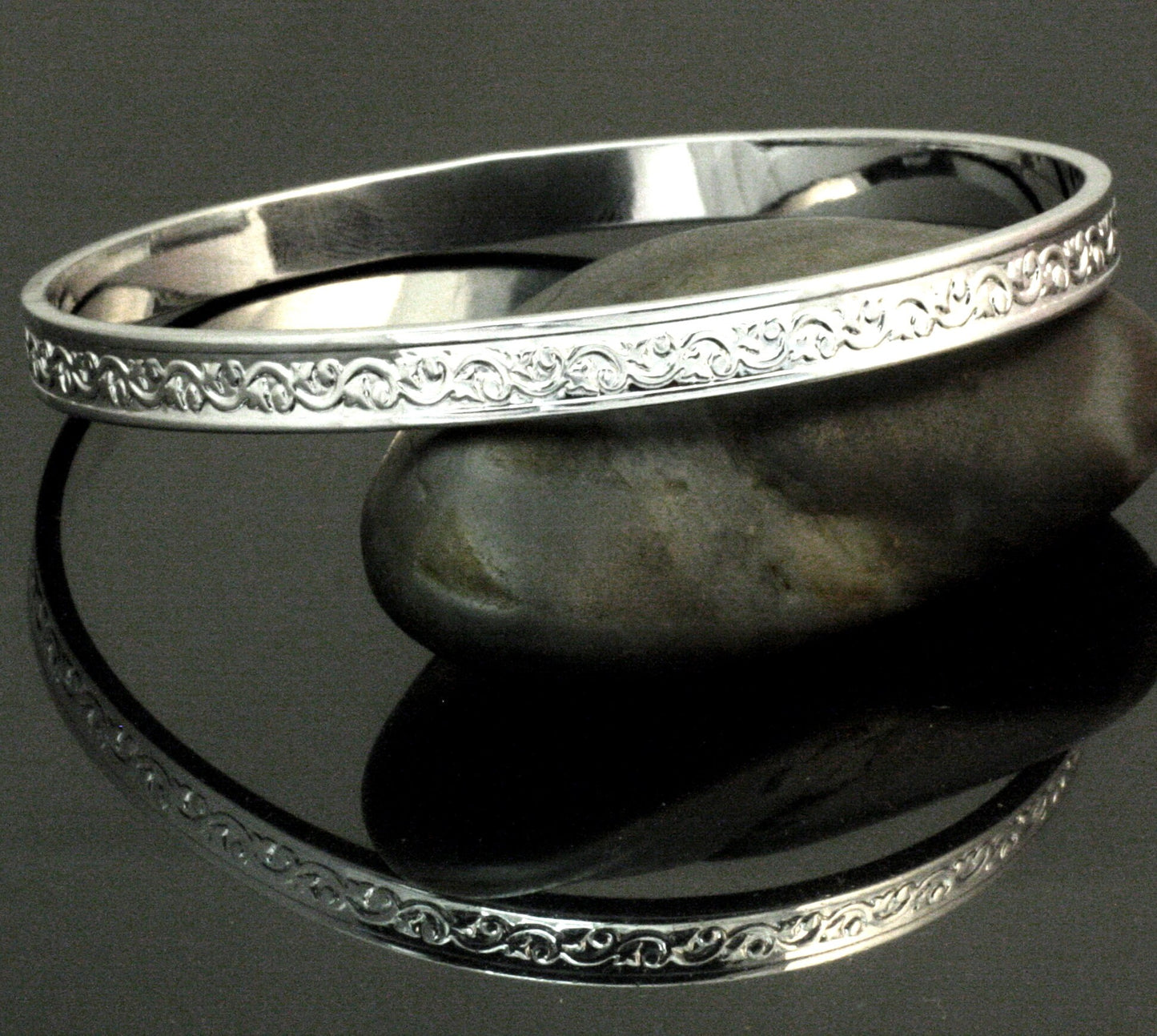 Ivy Silver Bangle