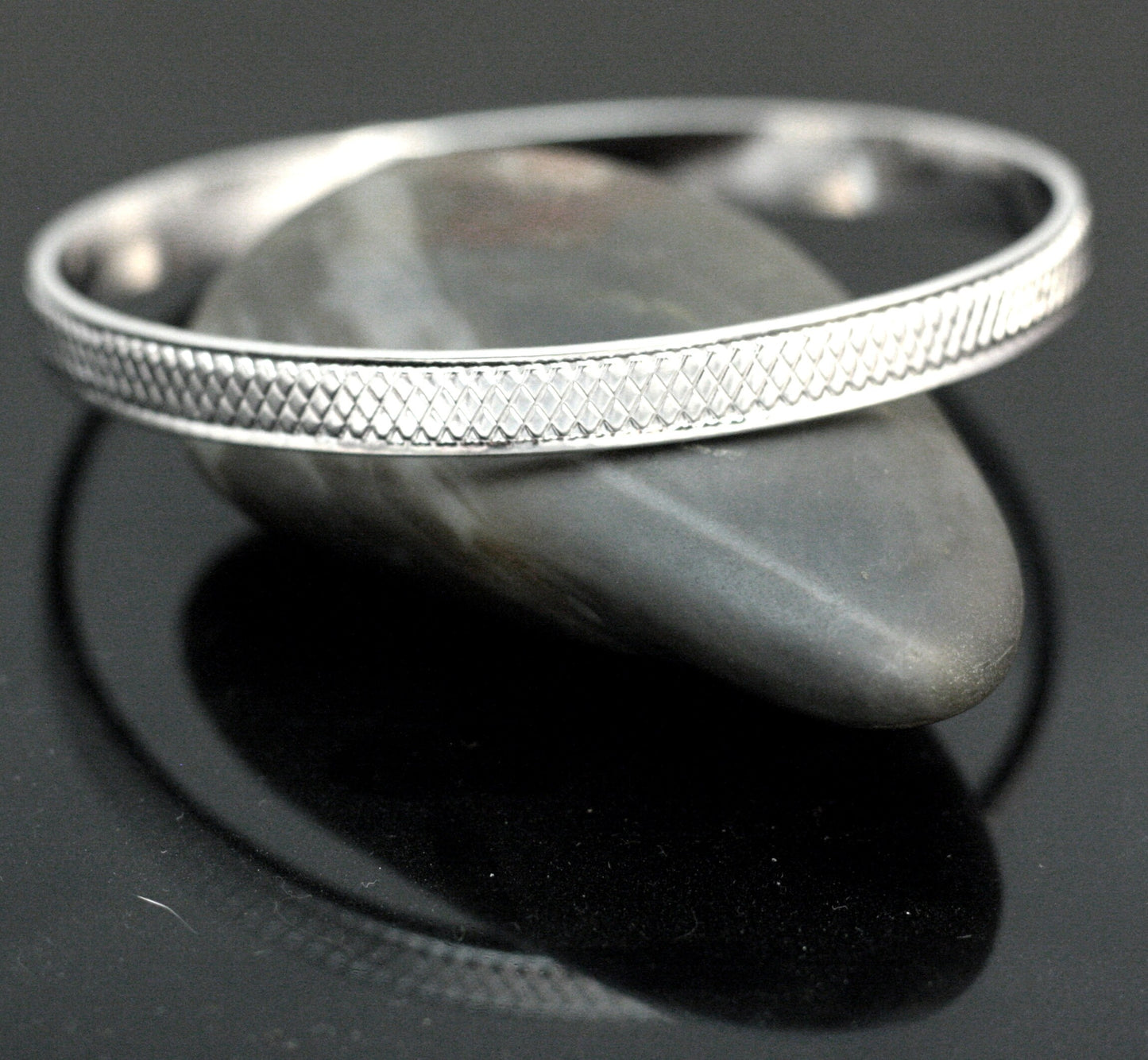 Knurl Bangle