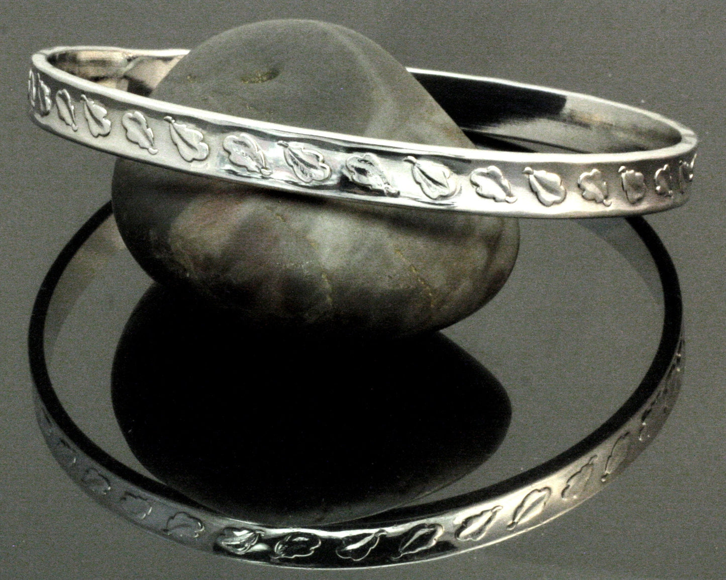 Oak Leaves Silver Bangle